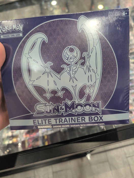 Pokemon: Sun and Moon Elite Trainer Box